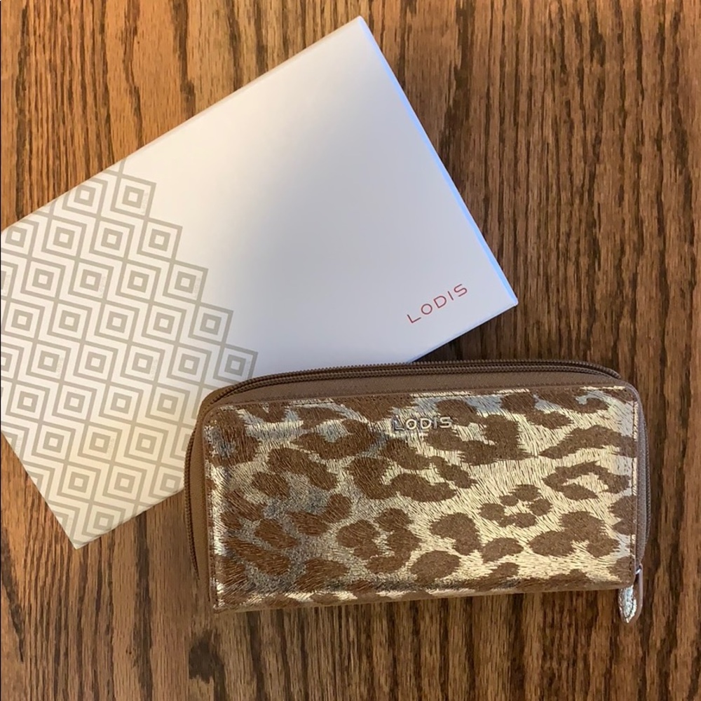 New! Lodis zip wallet with RFID protection